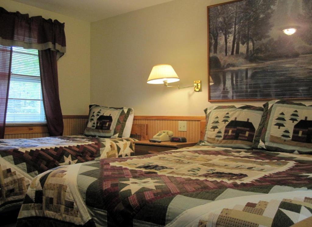 Bear Tree Lodge Вейрз-Біч Екстер'єр фото